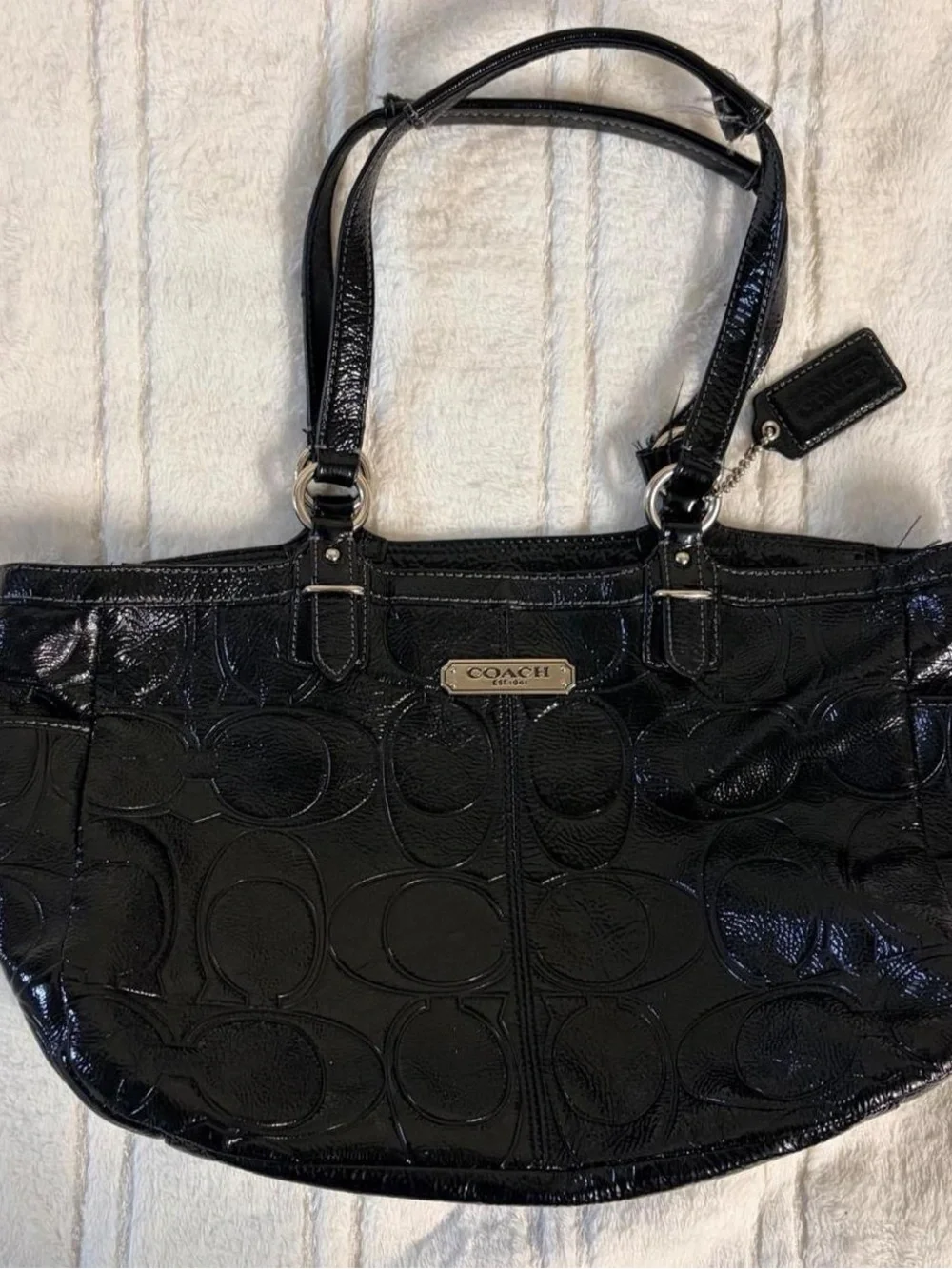 Coach Black vintage y2k gallery embossed patent leather tote bag